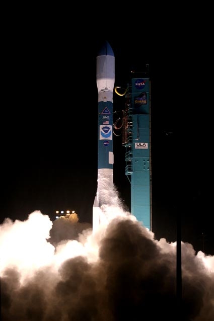 Le satellite NOAA-N&#039; a été lancé le 6 février 2009 par une fusée américaine Delta II depuis la base de Vandenberg en Californie. Crédits : NASA. 