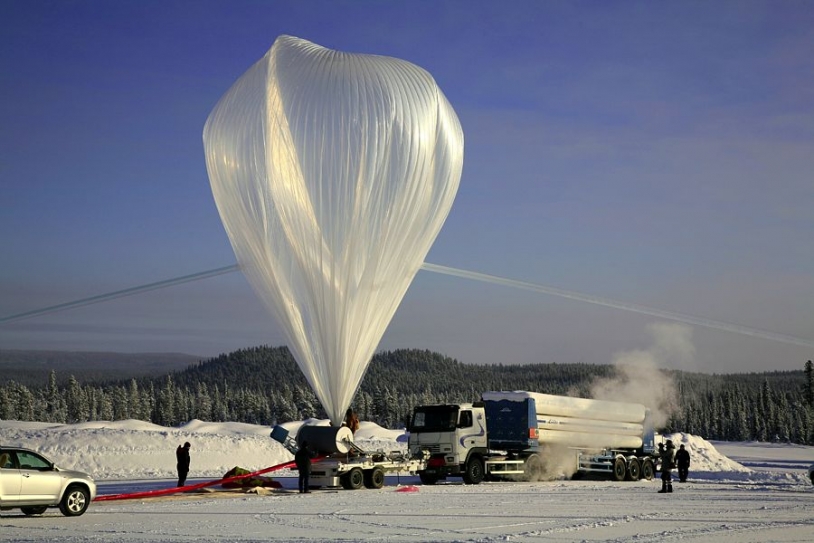 Zero-pressure stratospheric balloon in Kiruna. Credits: CNES/A. DERAMECOURT.